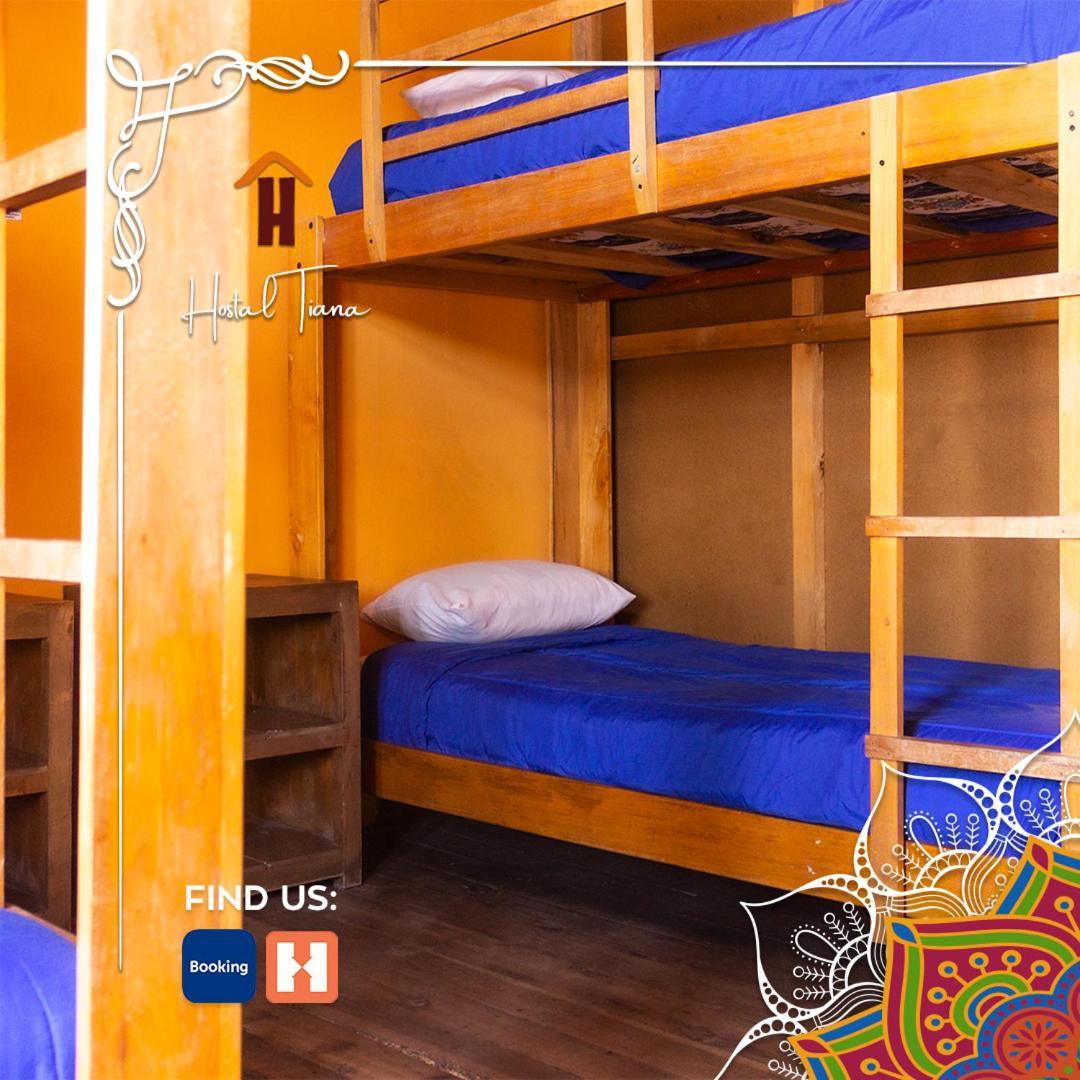 לטקונגה Hostal Cafe Tiana מראה חיצוני תמונה