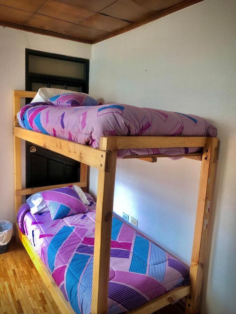 לטקונגה Hostal Cafe Tiana מראה חיצוני תמונה